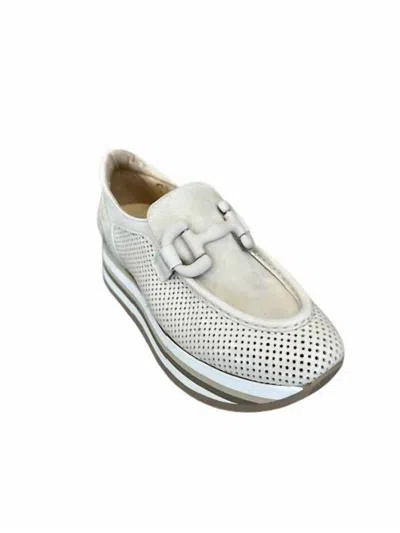 Softwaves Women's Clarice Platform Loafers In Coco White In Black