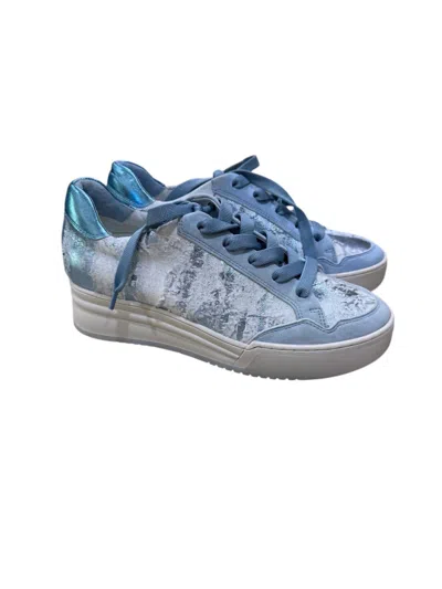 Softwaves Women's Leona Sneaker In Cielo Blue In Multi