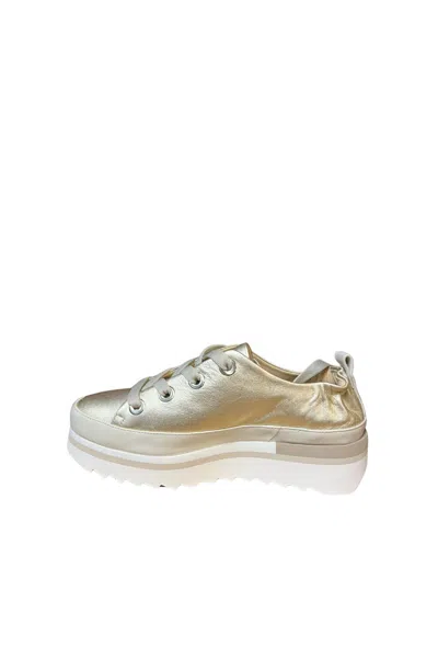 Softwaves Women Liberty Sneakers In Platinum