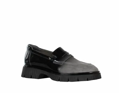 Softwaves Women's Varana Loafer In Black