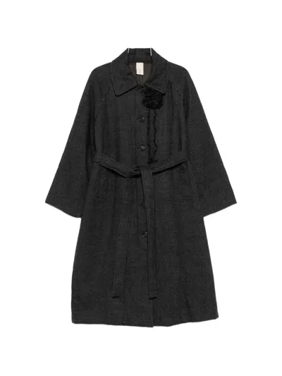 Soh Check-pattern Belted Coat In Black