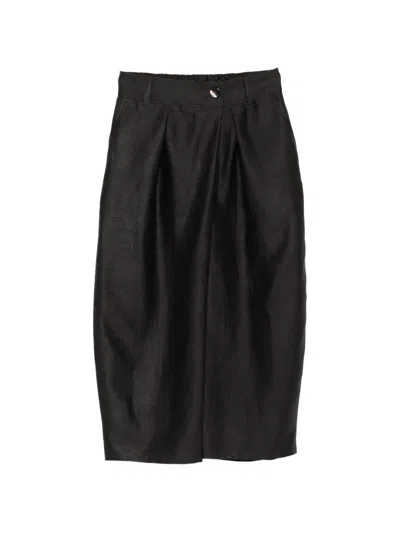 Soh Pleated Silk Trousers In Black