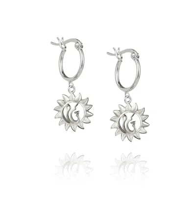 Sohavi Women's Silver Suraj Earrings