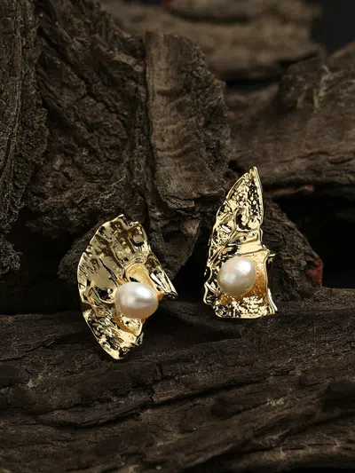 Sohi Gold Plated Butterfly Shaped Earring In Silver