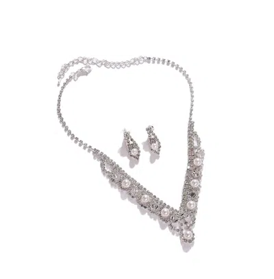 Sohi Women's Silver Plated Designer Jewellery Set
