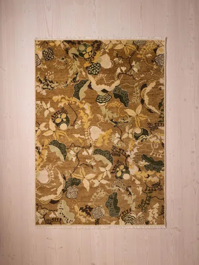 Soho Home Fernsby Rug In Gold