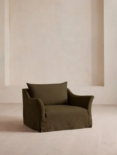 Soho Home Roma Loveseat In Black