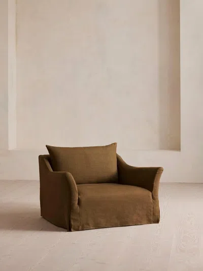 Soho Home Roma Loveseat In Brown