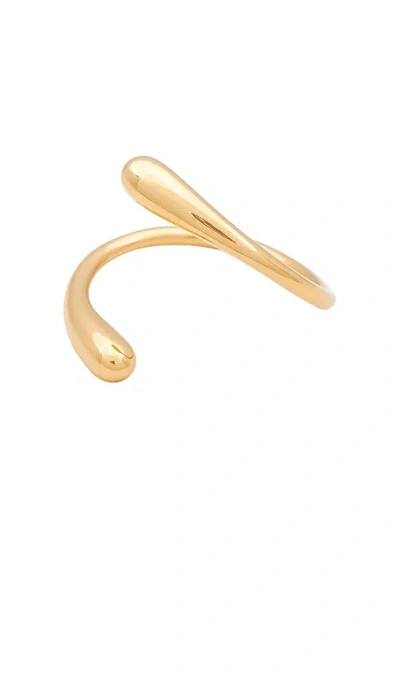 Soko Twisted Dash Cuff In Metallic Gold