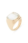 Soko Umbo Square Statement Ring In Gold
