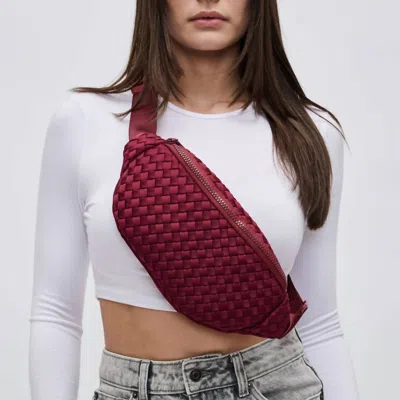 Sol And Selene Women's Aim High Belt Bag In Wine