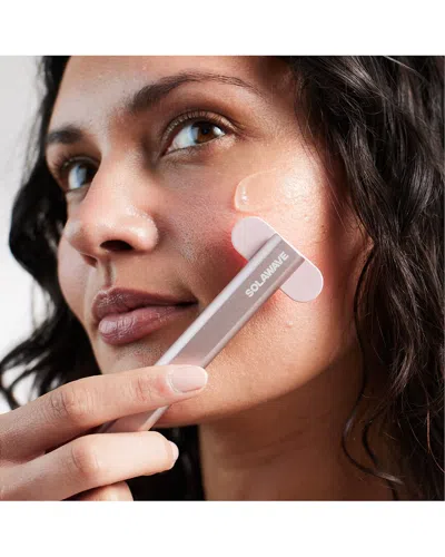 Solawave : Up To 40% Off Skincare & Tools