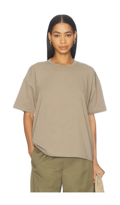Sold Out Nyc The Oversized Tee In Neutral