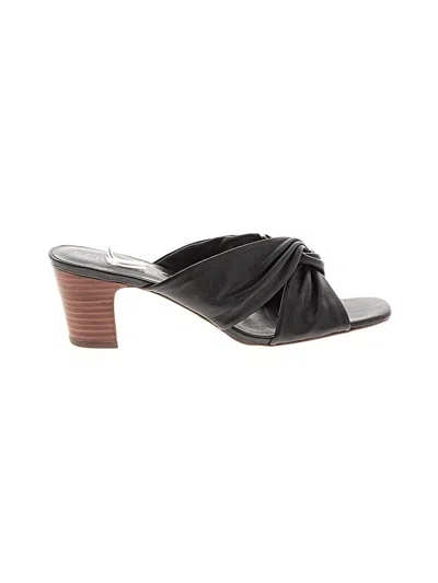 Pre-owned Sole Society Sandals In Black