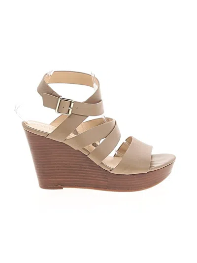Pre-owned Sole Society Wedges In Tan