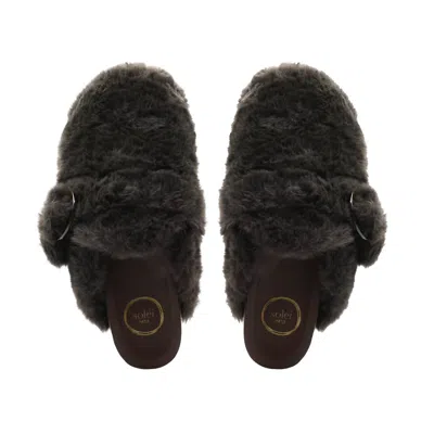 Solei Sea Women's Aspen Faux Fur Slippers In Bark In Brown
