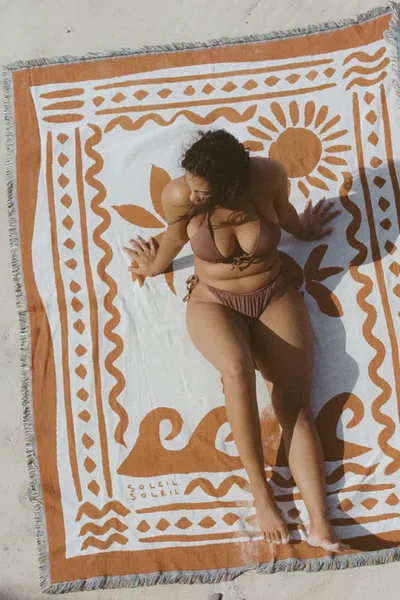 Soleil Soleil Elemental Woven Blanket