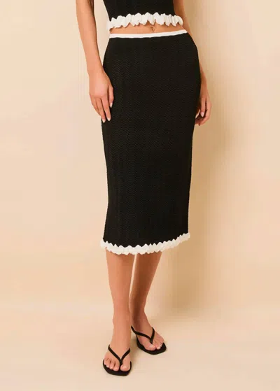 Solid & Striped Diana Wavy Rib Skirt In Noir/brule In Black