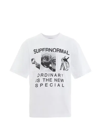 Solid Homme Super Normal Patch-detail T-shirt In Weiss