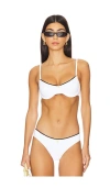 Solid & Striped The Daphne Bikini Top In Marshmallow