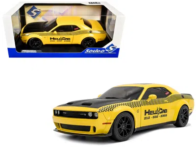 Solido 2023 Dodge Challenger Srt Hellcat Redeye Widebody Taxi "nyc Hellcab" Yellow With Black Hood And Grap
