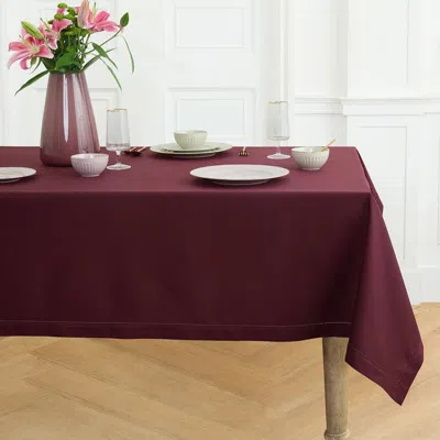 Solino Home Cotton Linen Hemstitch Tablecloth For Dining Table, Holiday And Everyday Table Decor In Burgundy