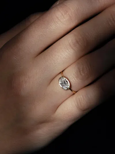 Solo For Diamonds X Nataliia Gotsii Oval-cut Diamond-embellished Ring In Gold