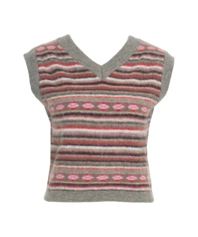 Solotre Knitted Gilet With Captivating Pattern And Fit In Gray