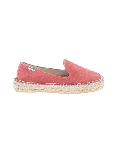 Pre-owned Soludos Flats In Red