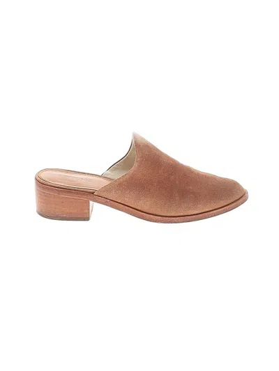 Pre-owned Soludos Mule/clog In Tan
