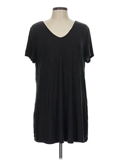 Pre-owned Soma Short Sleeve T-shirt In Black
