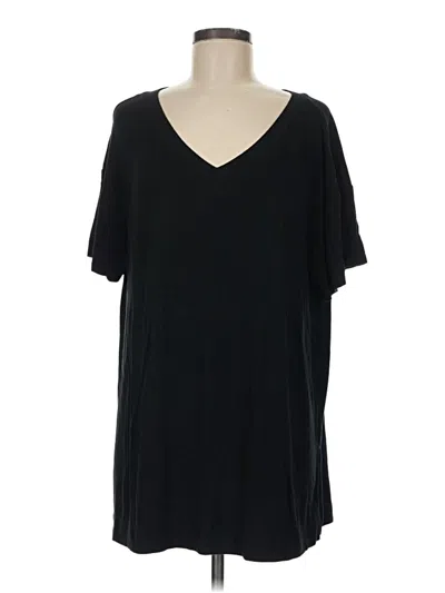 Pre-owned Soma Short Sleeve T-shirt In Black