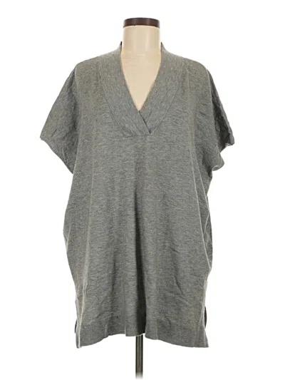 Pre-owned Soma Short Sleeve T-shirt In Gray