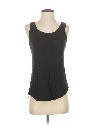 Pre-owned Soma Sleeveless T-shirt In Black
