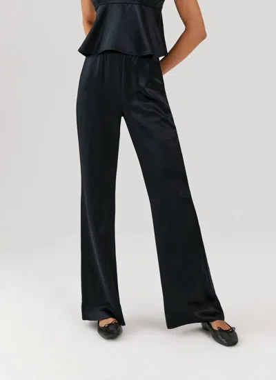 Something Navy Chloe Silky Trousers In Black