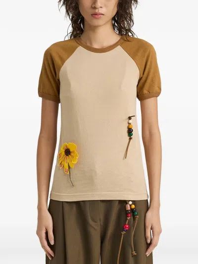 Song For The Mute Flower-appliqué T-shirt In Neutral
