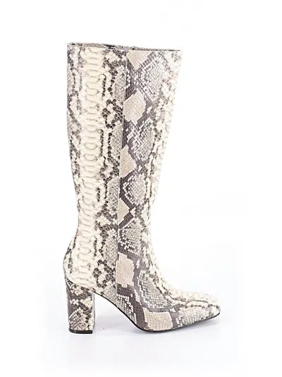 Pre-owned Song Of Style Boots In Ivory