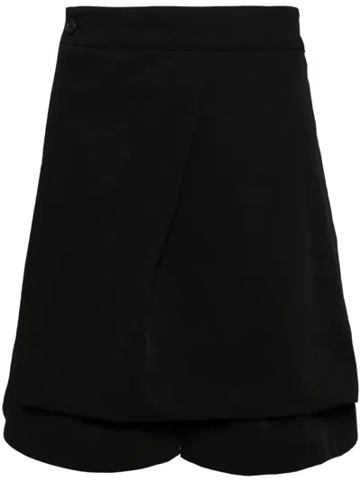 Songzio Button-up Draped Shorts In Schwarz