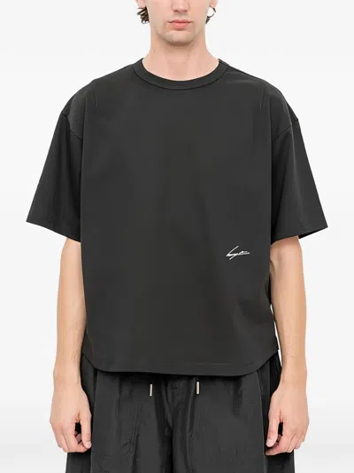 Songzio Crossing Strokes T-shirt In Black