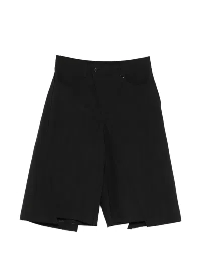 Songzio Raw-edge Panelled Shorts In Black