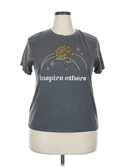 Pre-owned Sonoma Goods For Life Active T-shirt In Gray