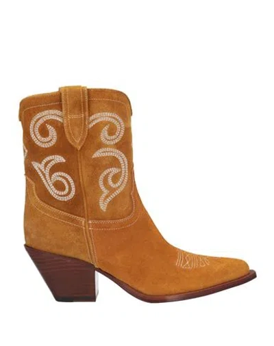 Sonora Suede Perla 60 Wester Boots With Embroidery 8cm In Beige