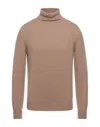 Sonrisa Turtlenecks In Beige