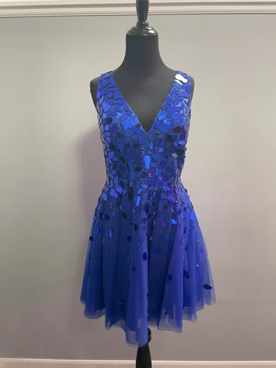 Sophia Thomas Glass Mirror V-neck Cocktail Dress In Royal In Blue
