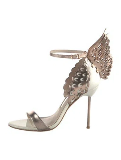 Pre-owned Sophia Webster Leather Lasercut Accents Pumps In Metallic/white