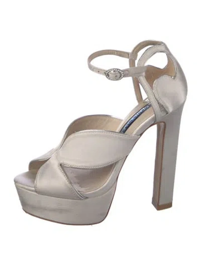 Pre-owned Sophia Webster Satin Crystal Embellishments Pumps In Neutral