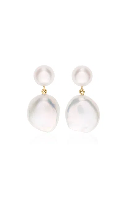 Sophie Bille Brahe Venus Blanc 14k Yellow Gold Pearl Earrings In White