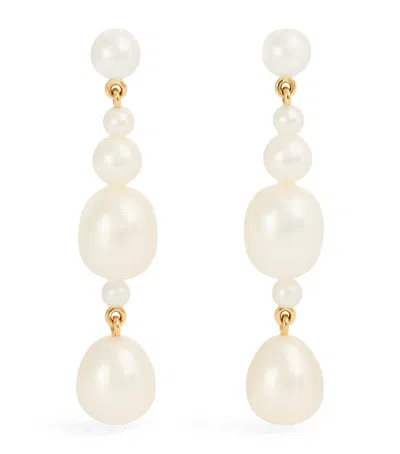 Sophie Bille Brahe Yellow Gold And Pearl Petite Amis De La Perle Earrings In White