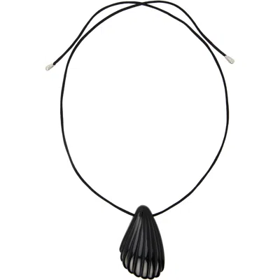 Sophie Buhai Coquille Pendant Necklace In Onyx