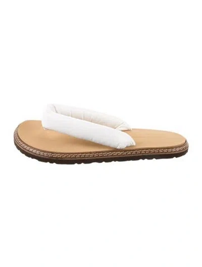 Pre-owned Sophie D'hoore Leather Flip Flops In Neutral